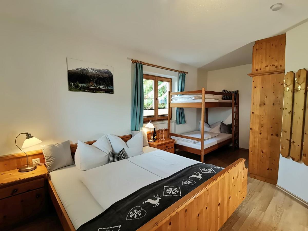 Ferienwohnung Point Hainzenberg Bagian luar foto