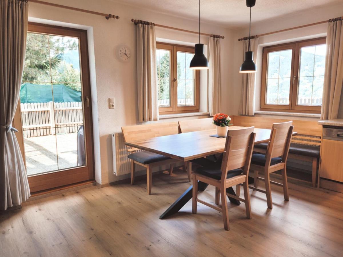 Ferienwohnung Point Hainzenberg Bagian luar foto