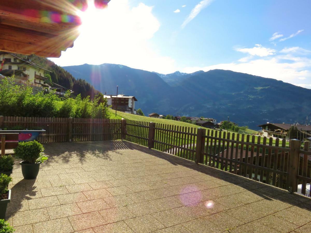 Ferienwohnung Point Hainzenberg Bagian luar foto