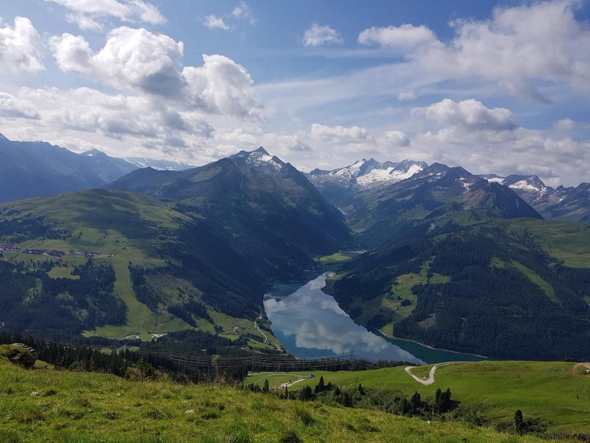 Ferienwohnung Point Hainzenberg Bagian luar foto